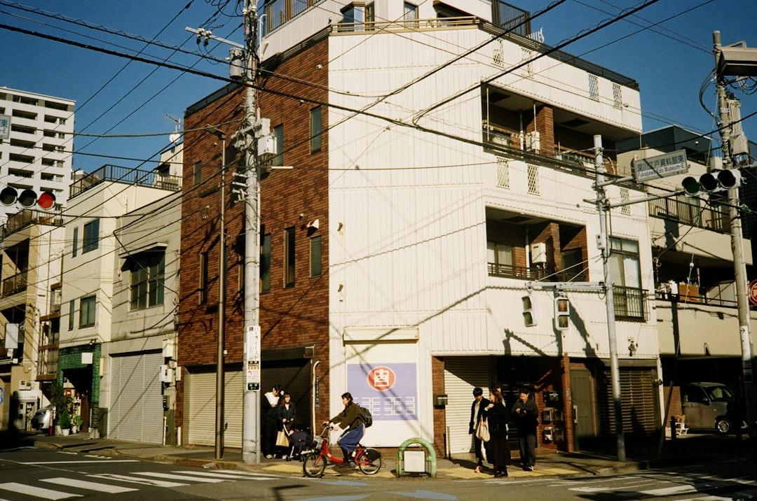 主婦におすすめの副業15選｜家事のスキマ時間に在宅で安全に稼ぐ方法【2026年版】
