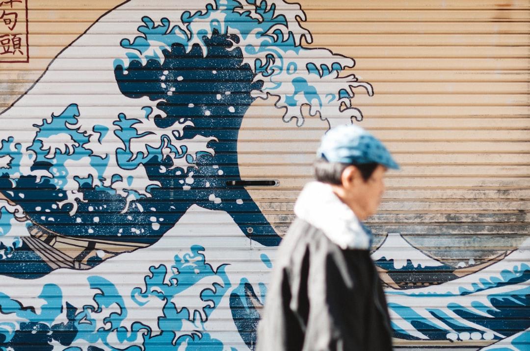 大人の塗り絵 オンライン講師 副業 2026｜塗り方を教えて稼ぐ始め方と料金の目安