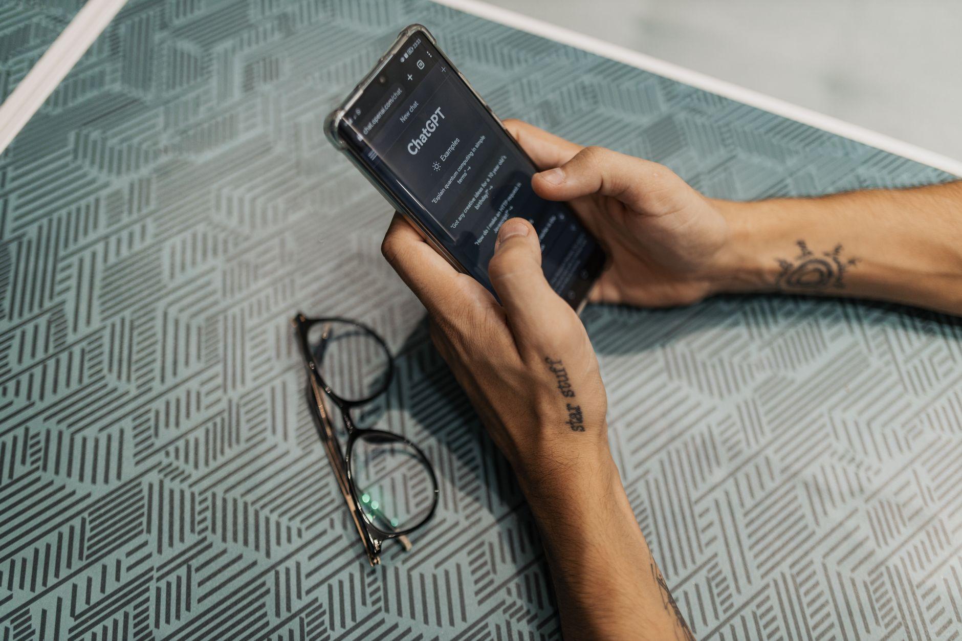 AIアノテーション スマホだけ｜PCが必要になる境目を整理する