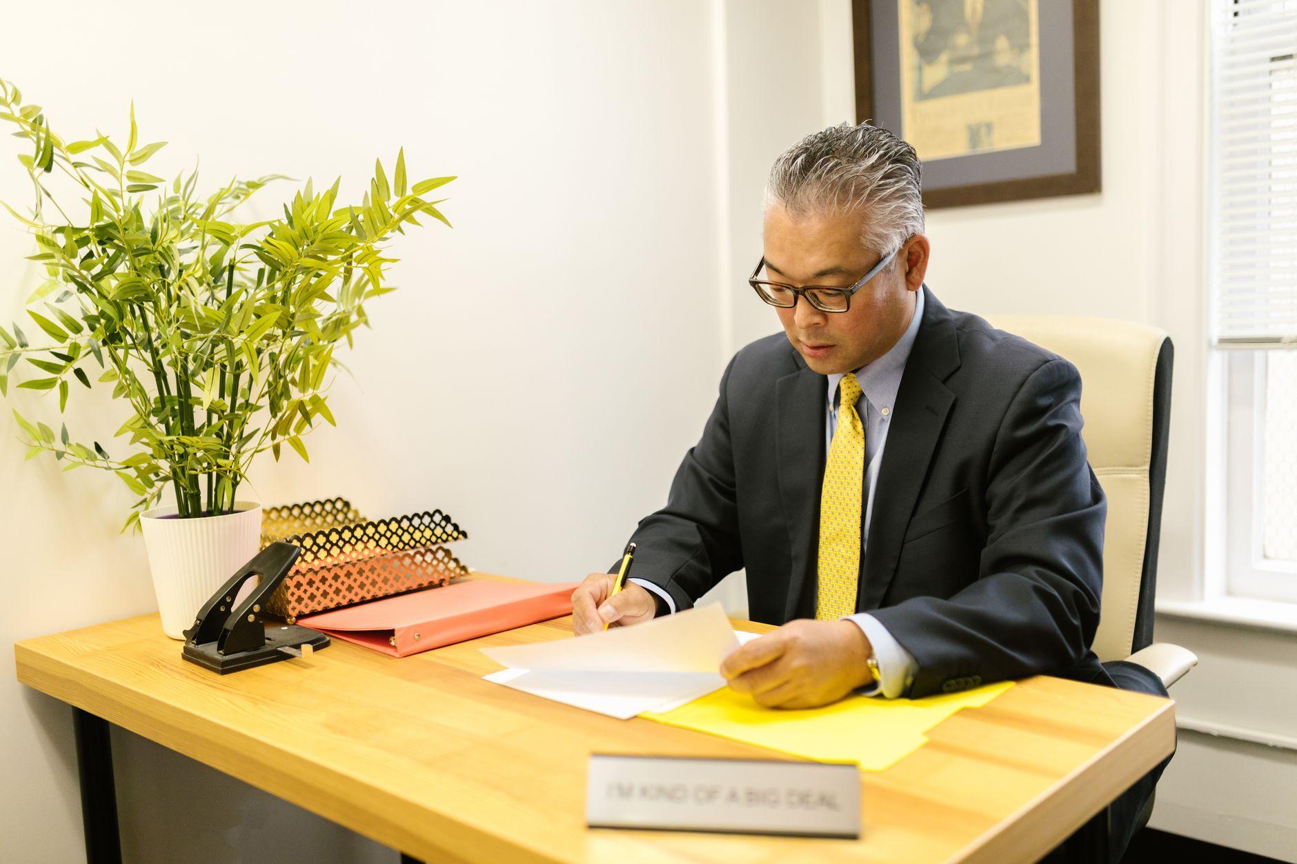 管理業務主任者の開業や登録が要るか