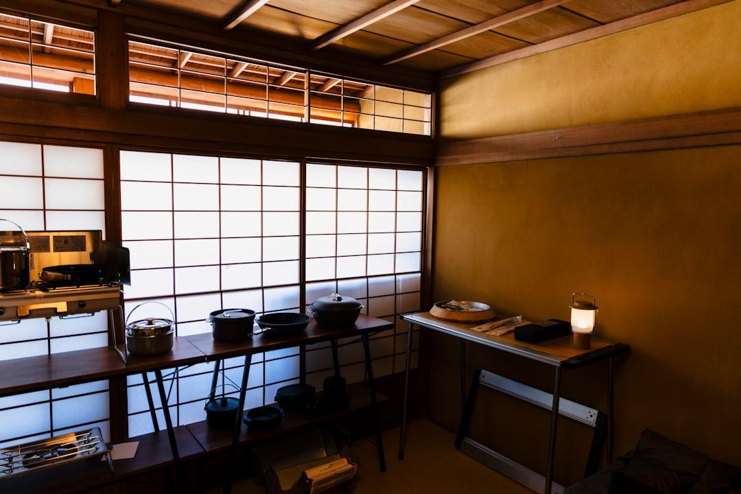 資産を減らさない定年後働き方｜月5万の「ゆる起業」が心と家計にゆとりをくれる