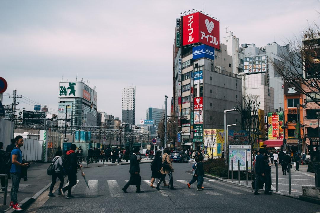 ココナラ クラウドワークス 手数料 比較｜出品型と受注型で手取りはどう違うか