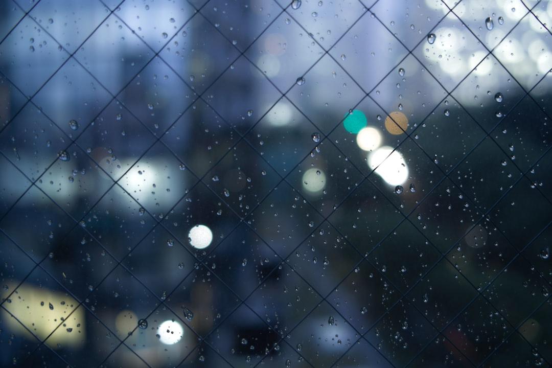 士業事務所の社内の連絡をどう選ぶか｜現場で回る条件から決める