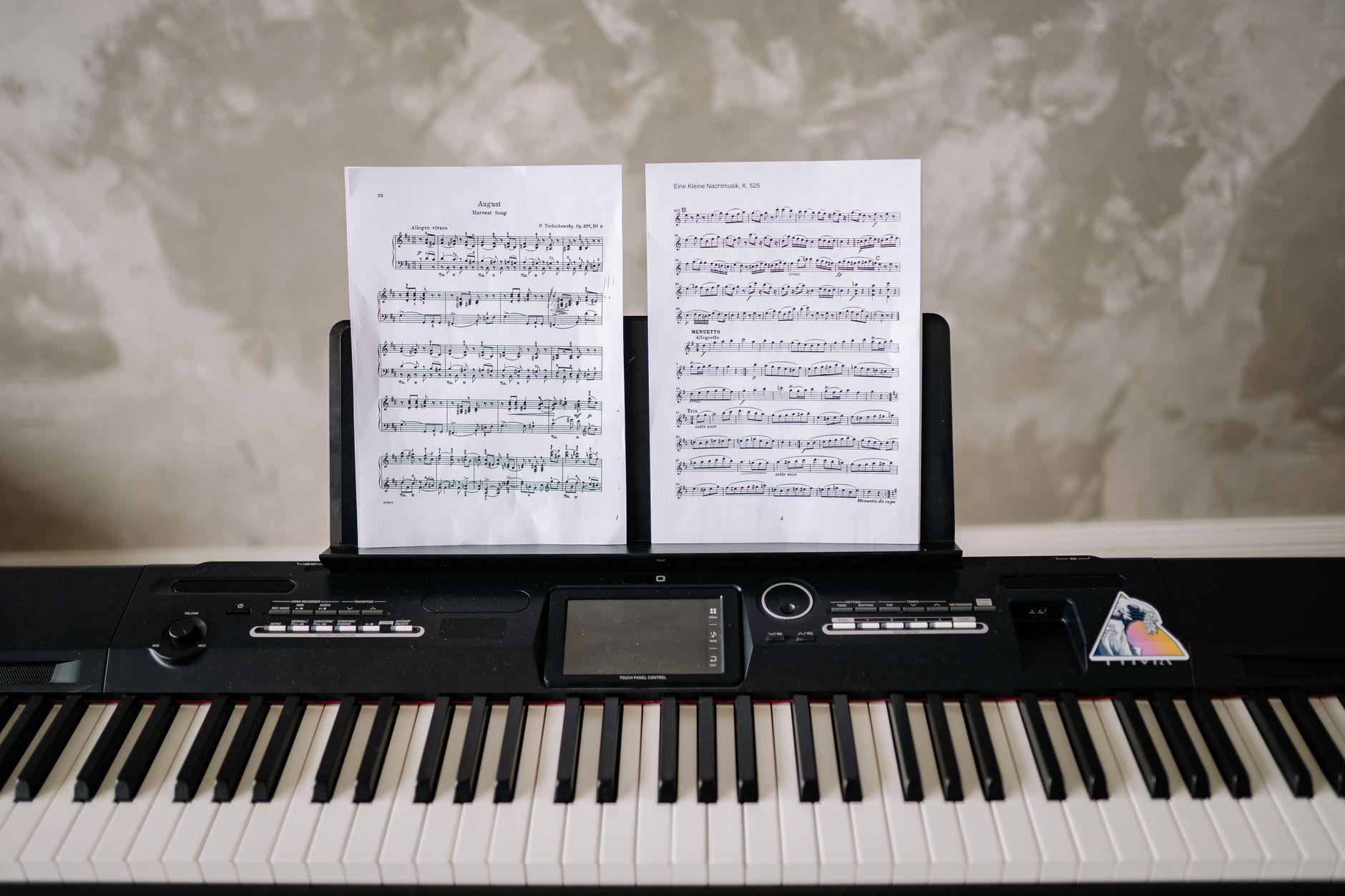 作曲家 AI作曲ツール 比較 おすすめ 単価 2026｜BGM量産にAI作曲を使い納品単価を上げる