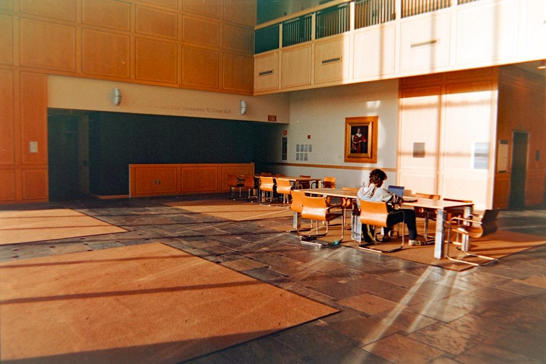 大学病院で求められる資格｜無くても入れる範囲はどこまでか【2026年版】