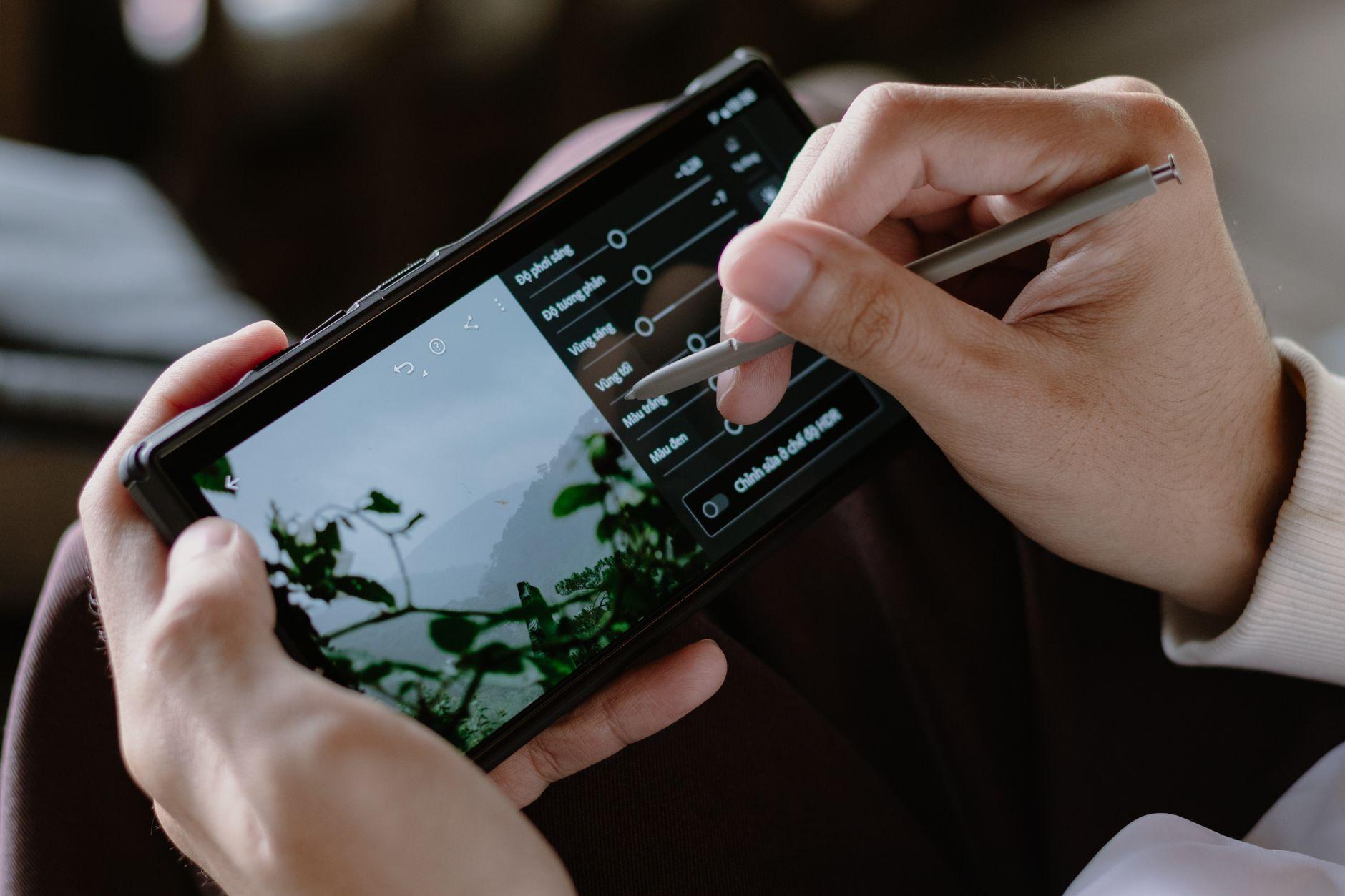 スマホだけで校正はどこまでできるか、赤字の入れ方で限界が来る