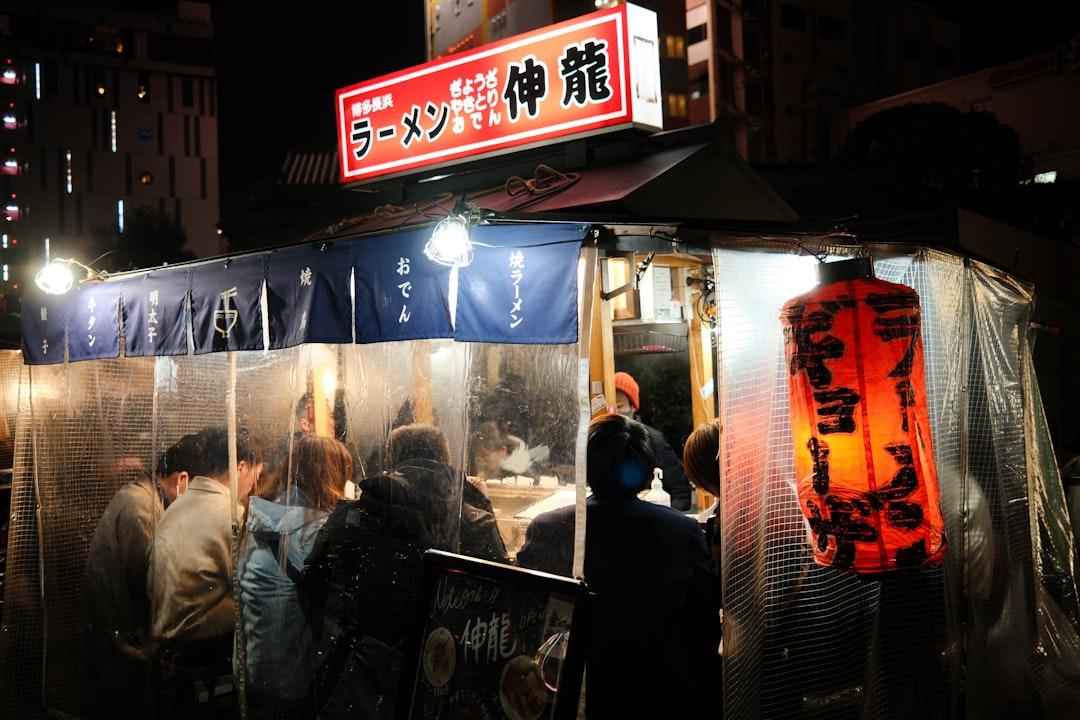 福岡のチラシ制作はどこに依頼する｜料金の内訳と印刷・配布までの流れ 2026