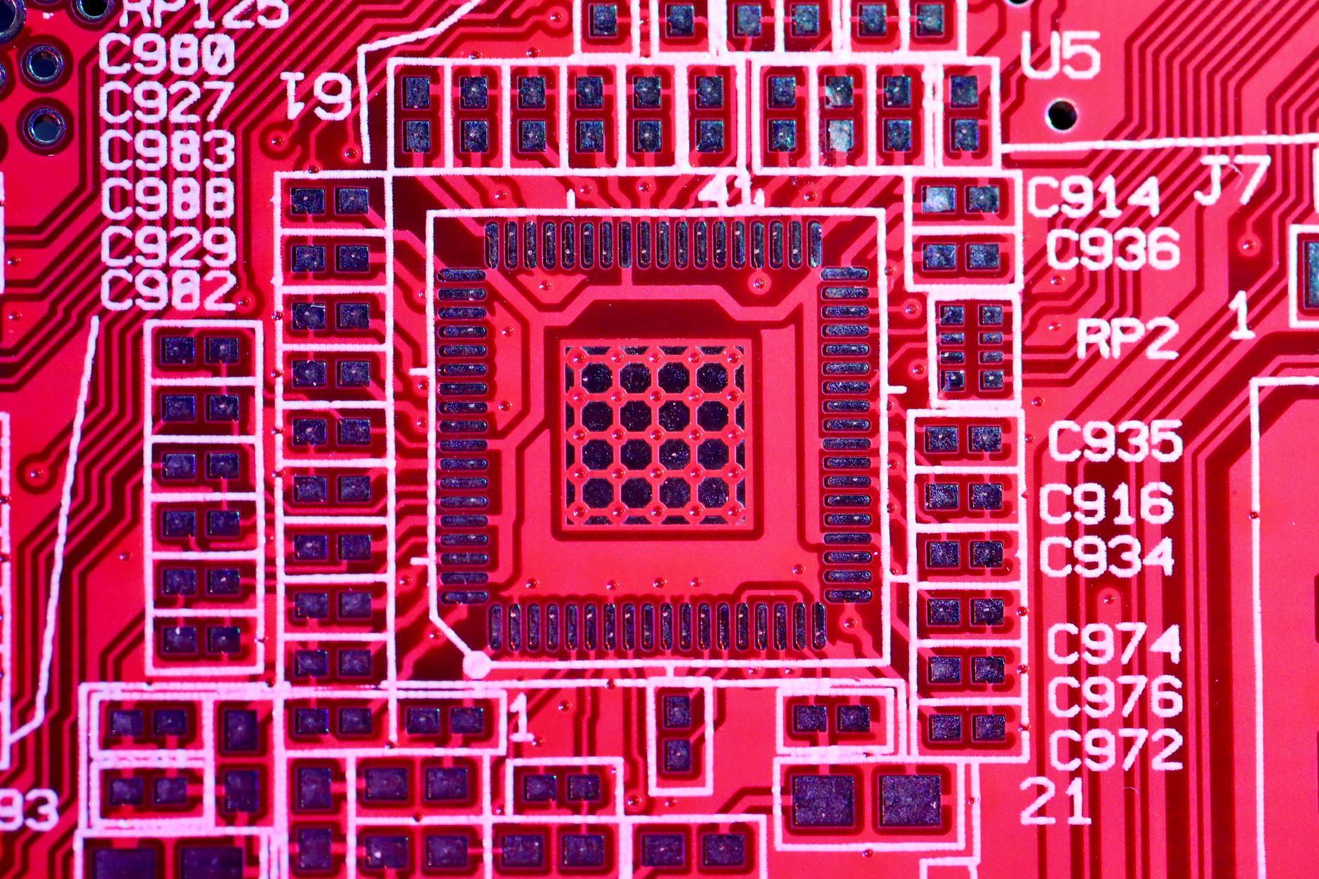 FPGA設計 AI合成ツール 比較 副業 2026｜FPGA論理合成を支援するAIを副業向けに比較