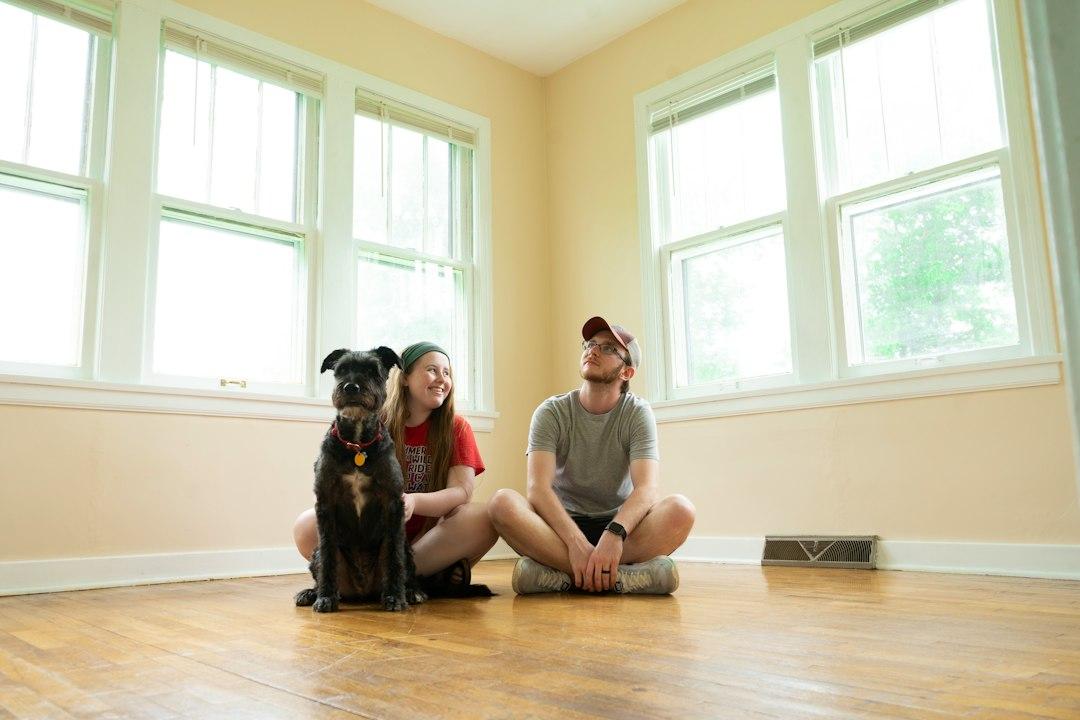 盲導犬のパピーウォーカーになるには｜申し込みの条件と子犬を預かる期間の過ごし方