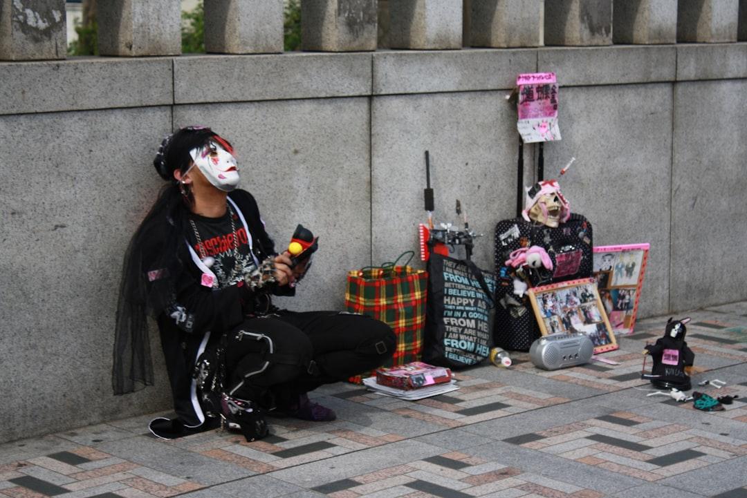 ハロウィン 衣装 ハンドメイド 副業 2026｜仮装小物を売る始め方と価格設定