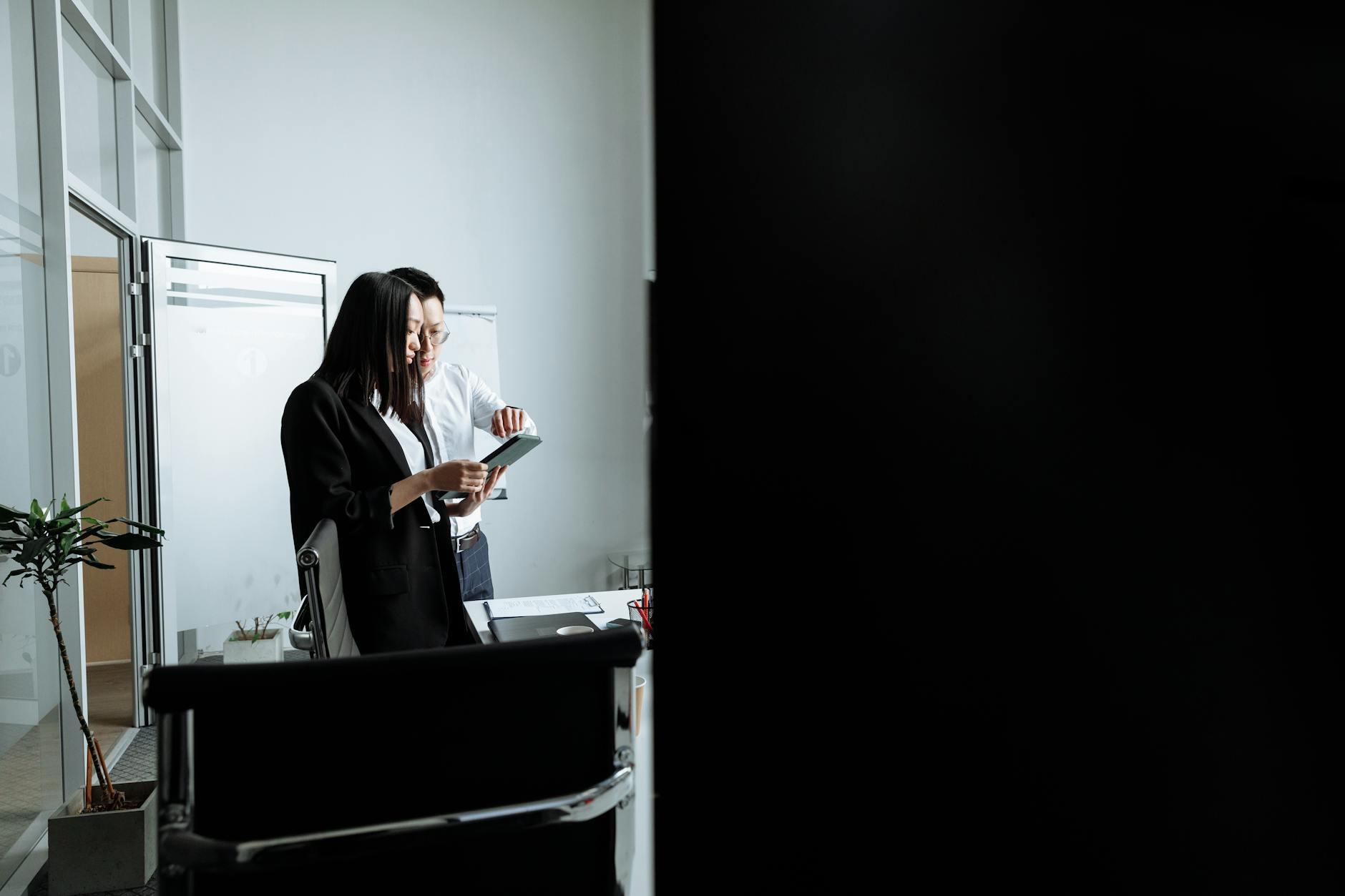 インボイス制度導入から2年！免税事業者のままで売上を維持する交渉術