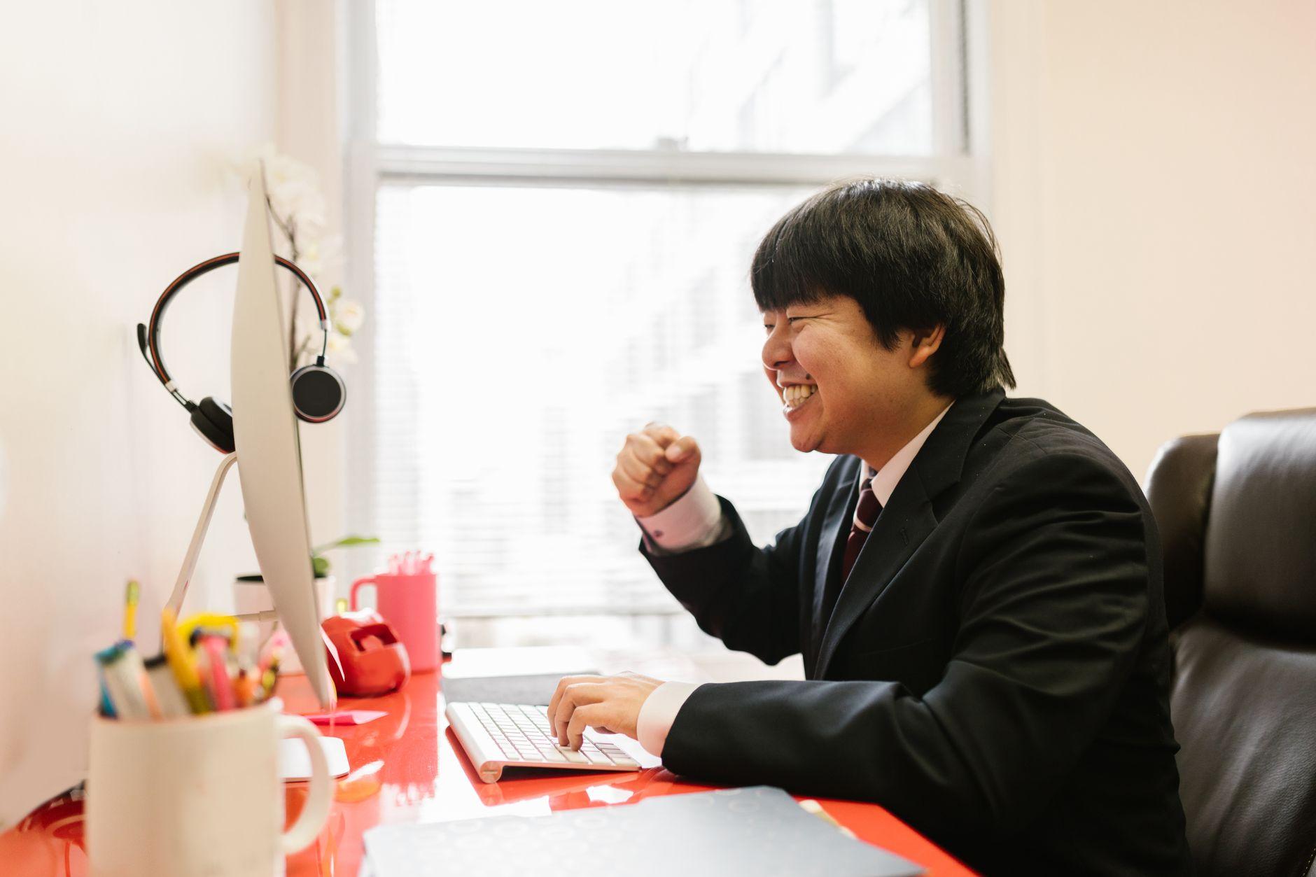 日本語翻訳を副業として受けるには｜求められる語学力と案件の探し方