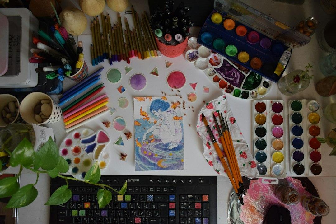 イラストの副業が探せるサイト｜特徴の違いと使い分け