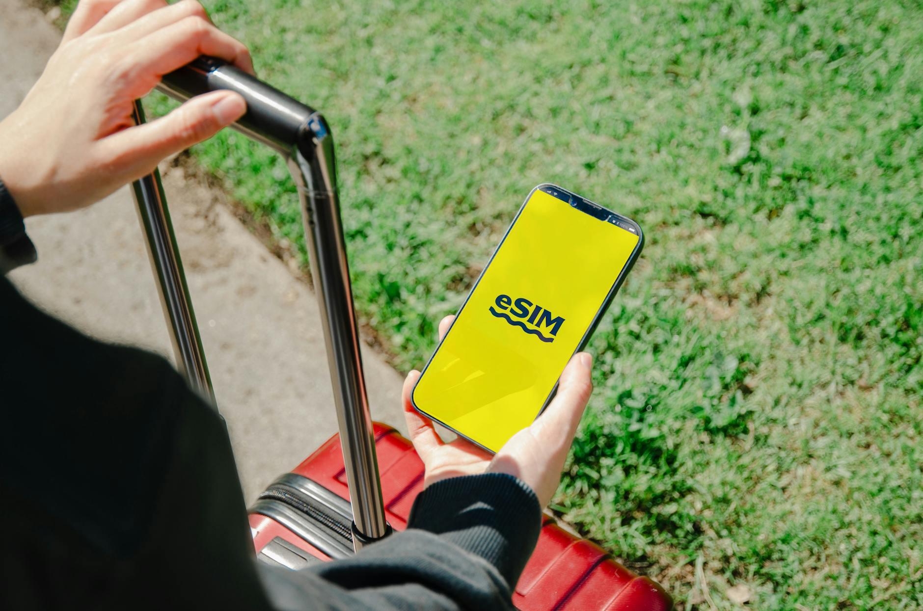 世界中でつながるeSIM「Airalo」等の比較｜海外ノマドの通信費節約