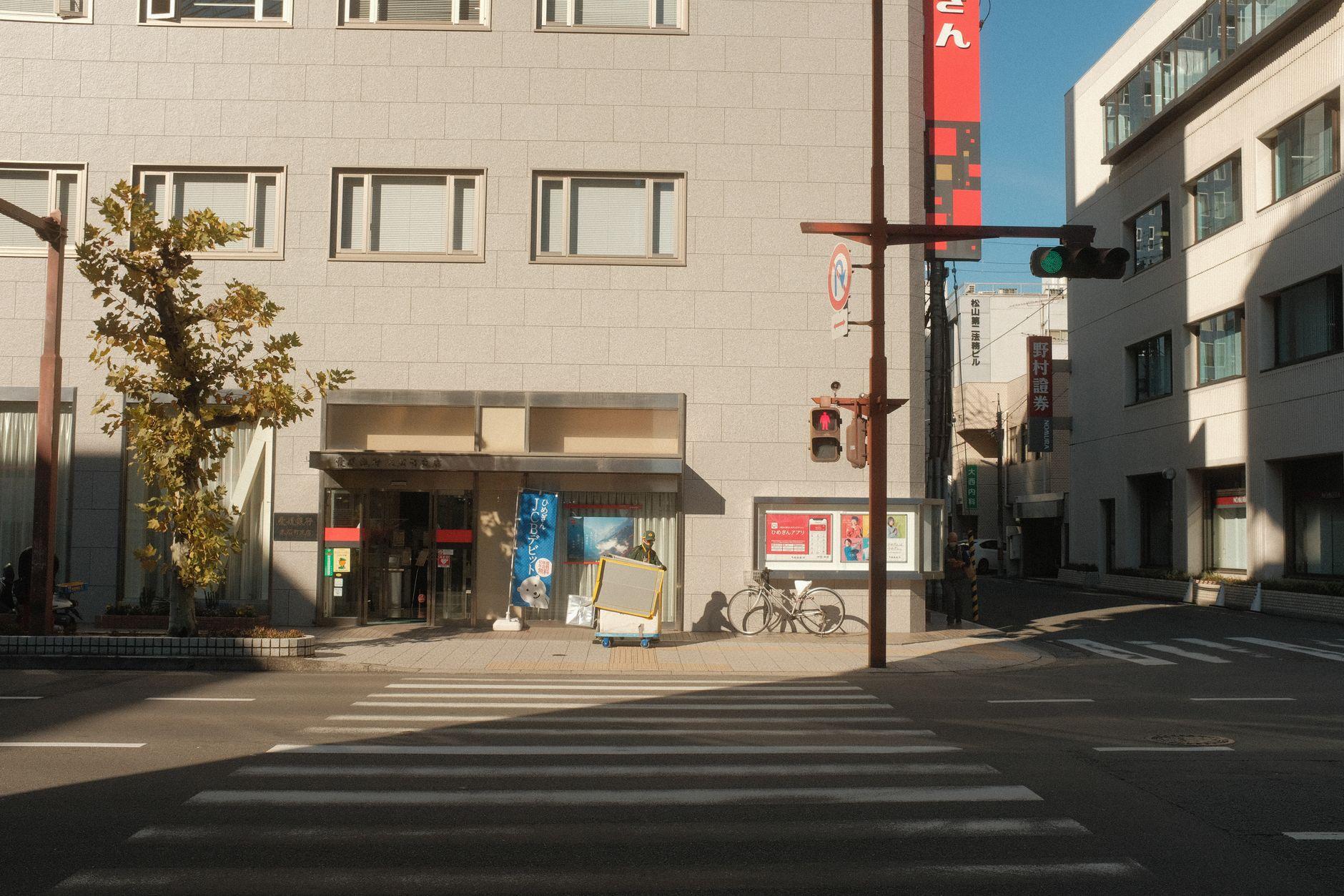 企業主導型保育園で派遣として働く｜直接雇われる場合との差と、合う場面