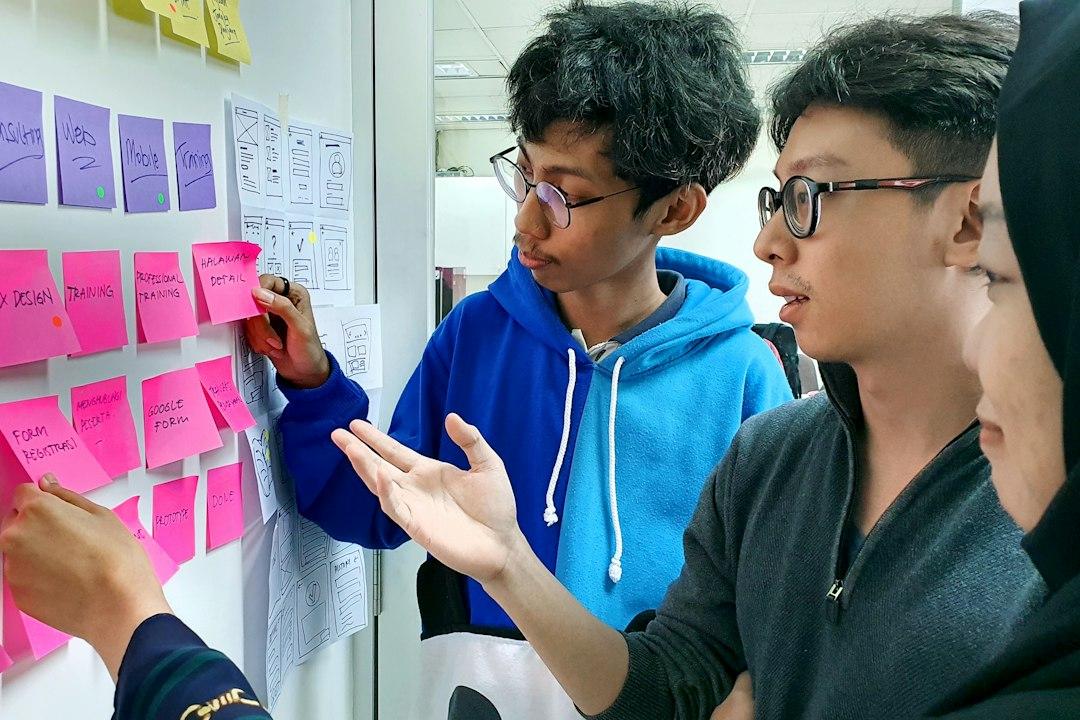 Lychee Redmineの特徴と料金プランの違い、ほかの管理ツールとの比べ方
