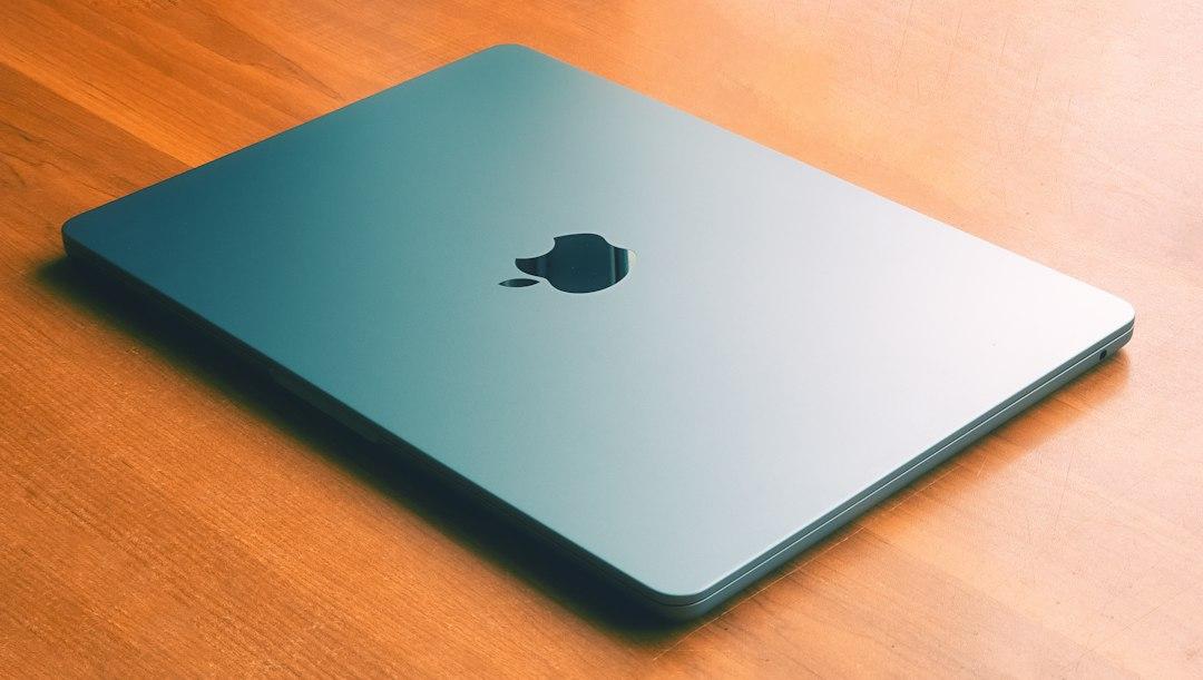MacBook Airの容量不足を解消する方法と、外付けディスクへの逃がし方