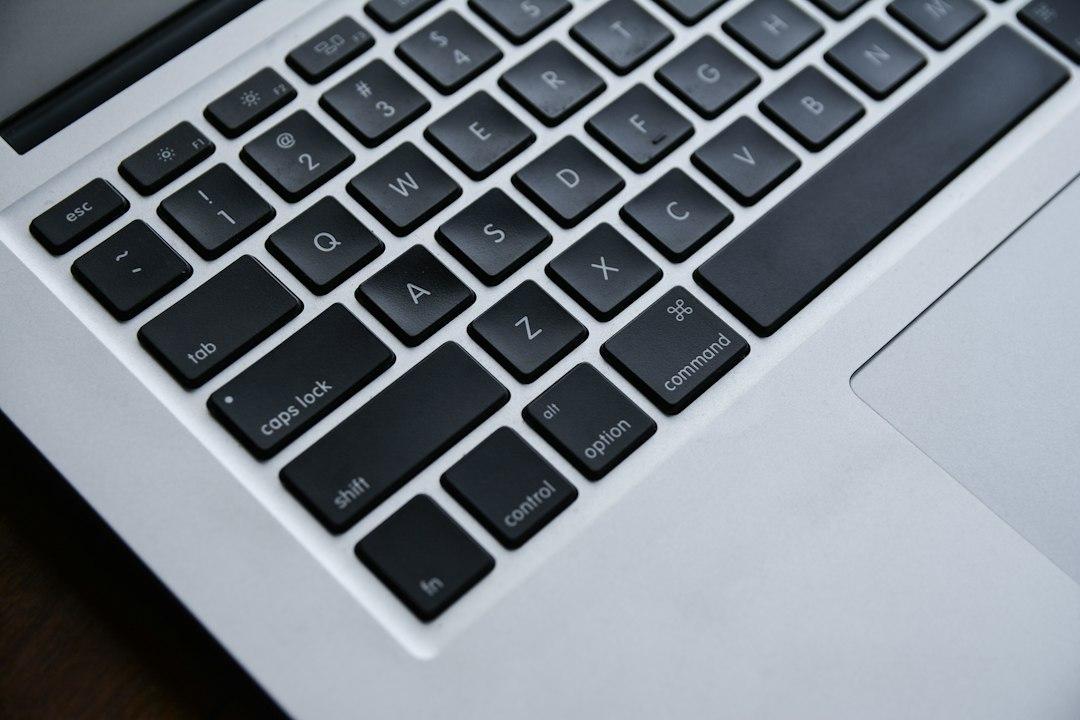 Macのコピーのショートカットと、貼り付けや移動で使うキー操作