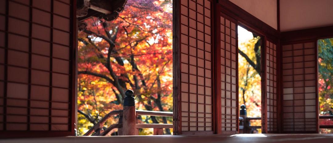 文字起こしの地獄から解放！【議事録作成ツール】で会議後の作業を5分で終わらせる裏ワザ