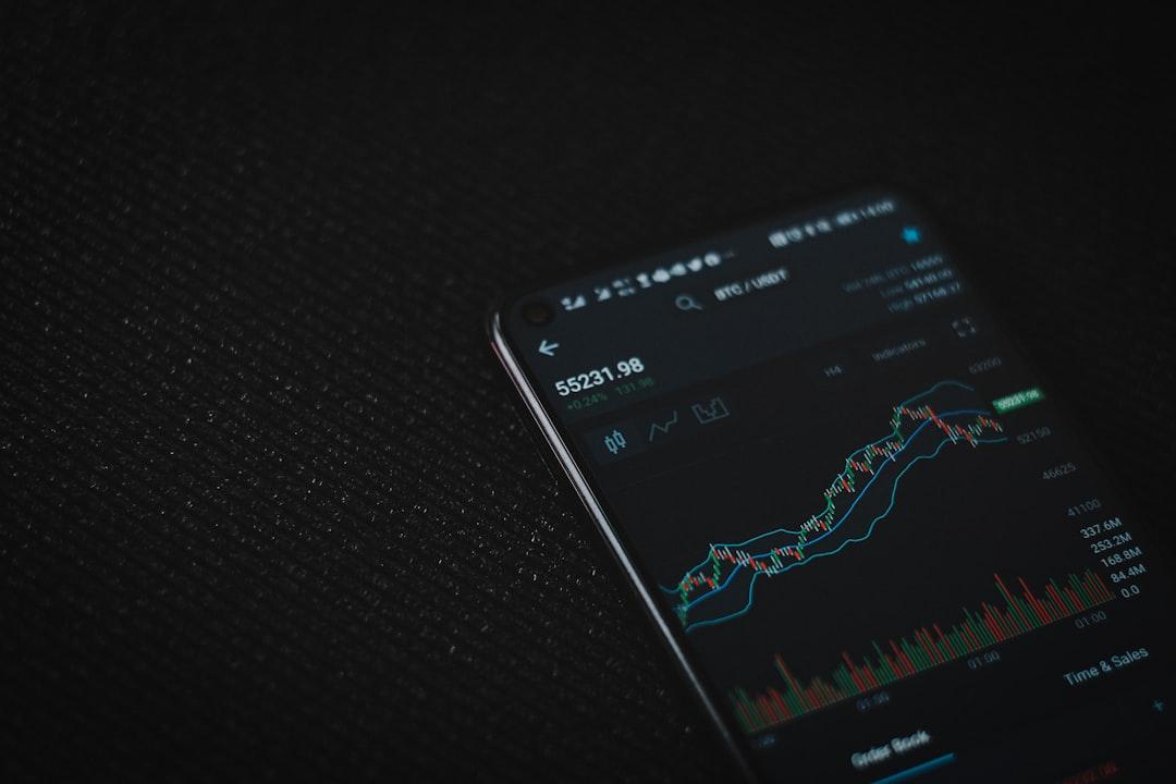 モバイルアプリ開発 単価相場は画面数で決まる、一式10万円を避ける理由