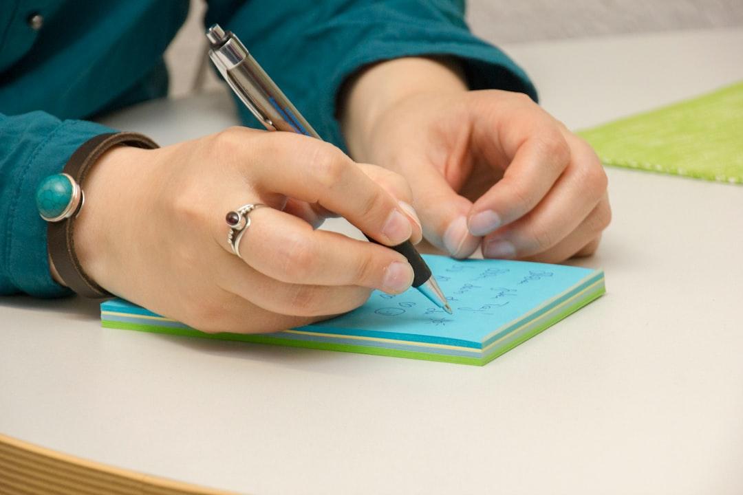 准看護師の履歴書と職務経歴書｜書く順番と、埋めにくい欄の扱い