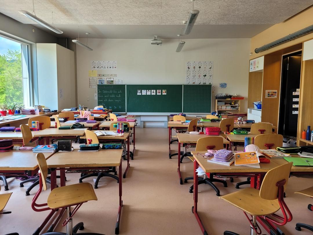幼稚園教諭の単発バイトはどこで探すのか｜登録から当日までの流れと、続けるコツ