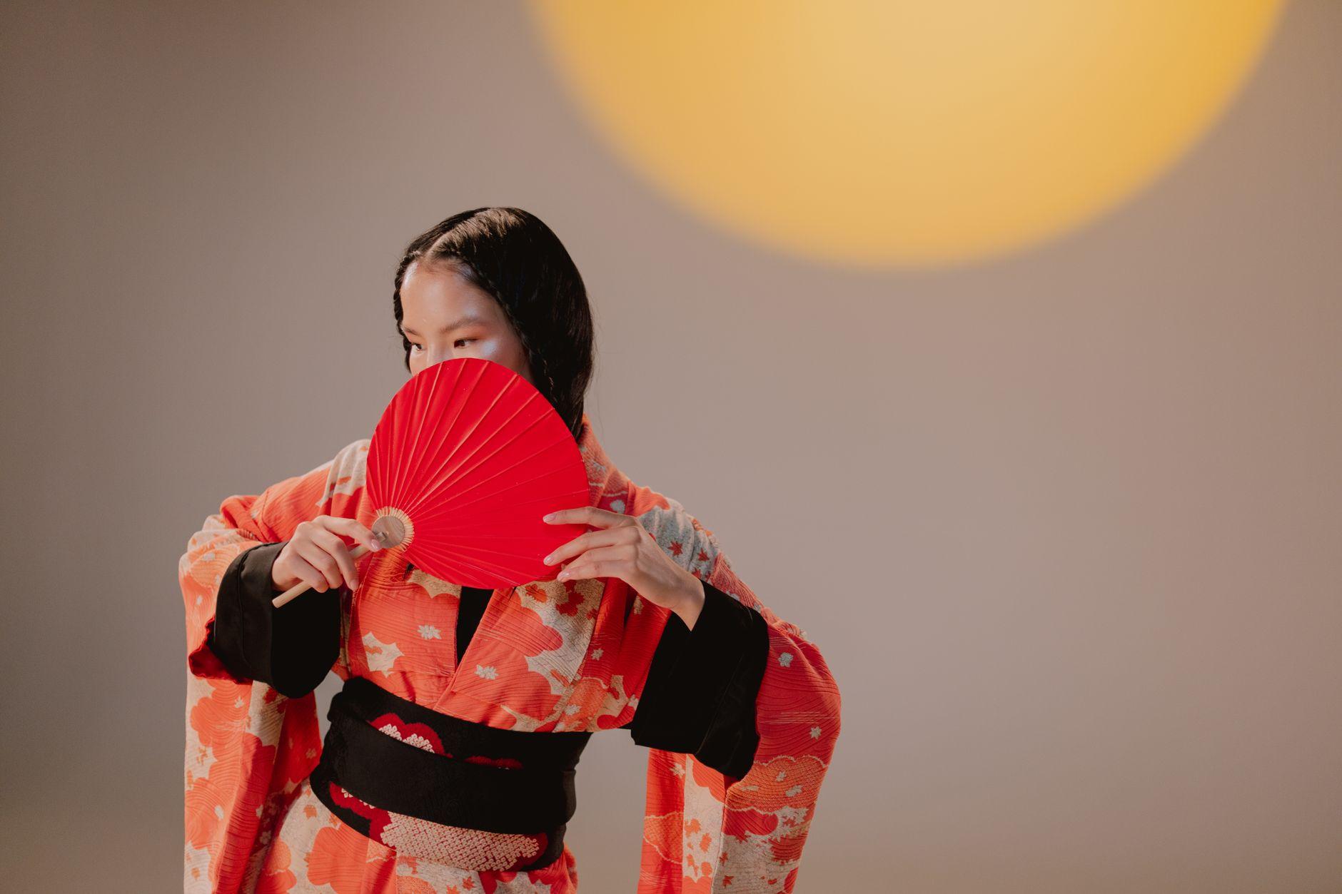 落語 話芸 オンライン講座 副業 コンテンツ 2026｜落語の話芸をオンライン講座やコンテンツにして収益化する副業の方法を紹介