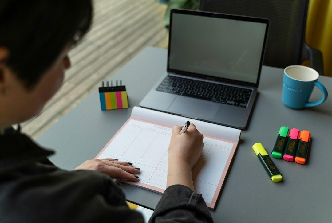 登録販売者を独学で目指す人のテキストの選び方と勉強の進め方