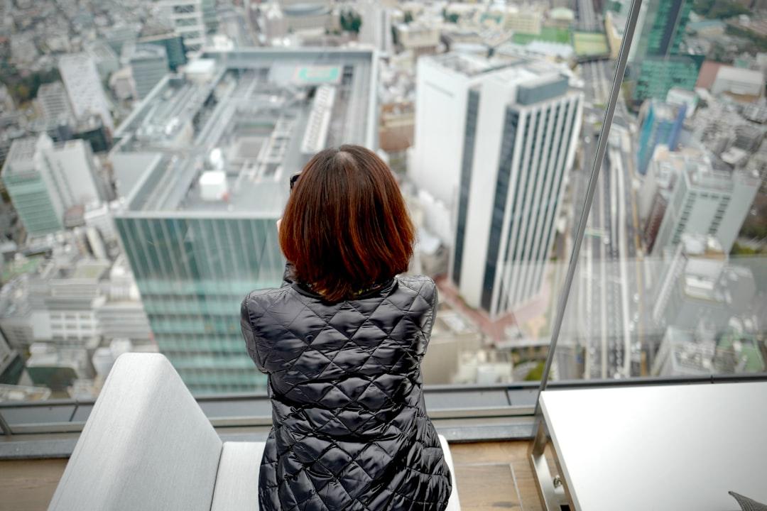 退職後 在宅 仕事 2026｜次の仕事までの間に在宅で収入をつなぐ方法