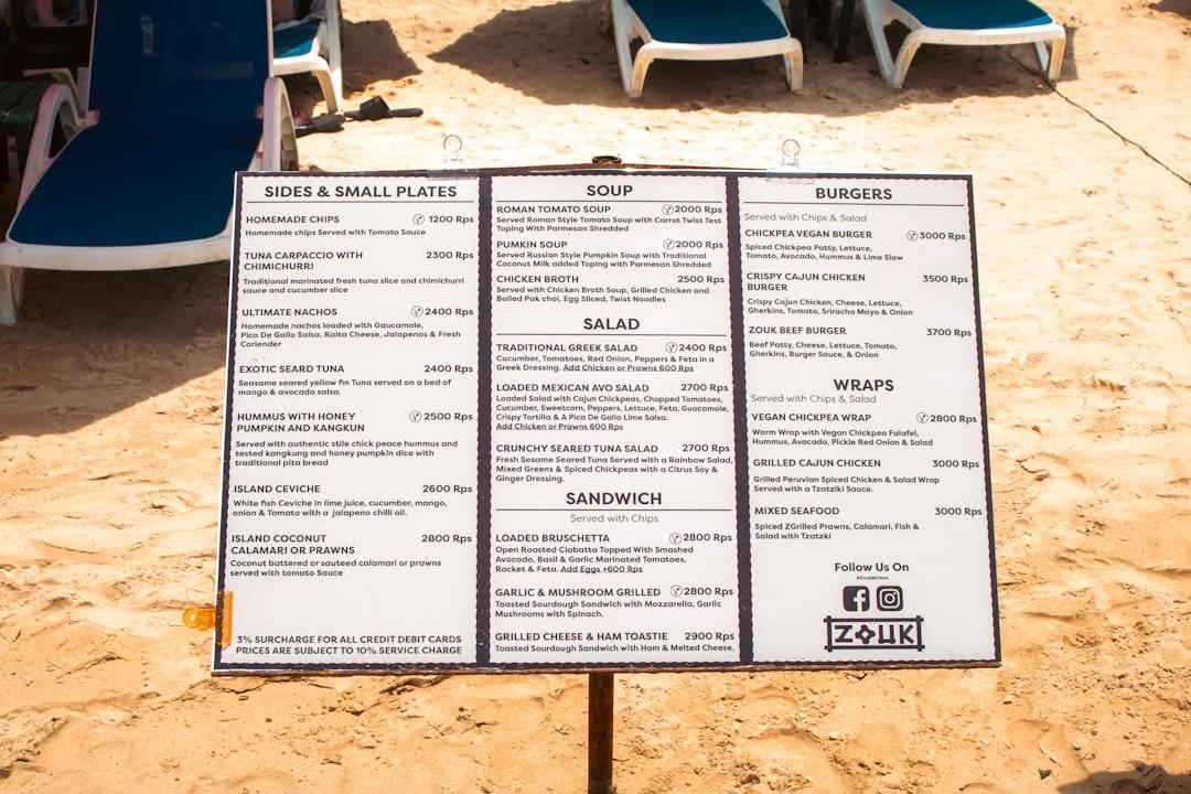 飲食店のメニューデザインを依頼する費用相場｜写真撮影込みの料金の目安 2026
