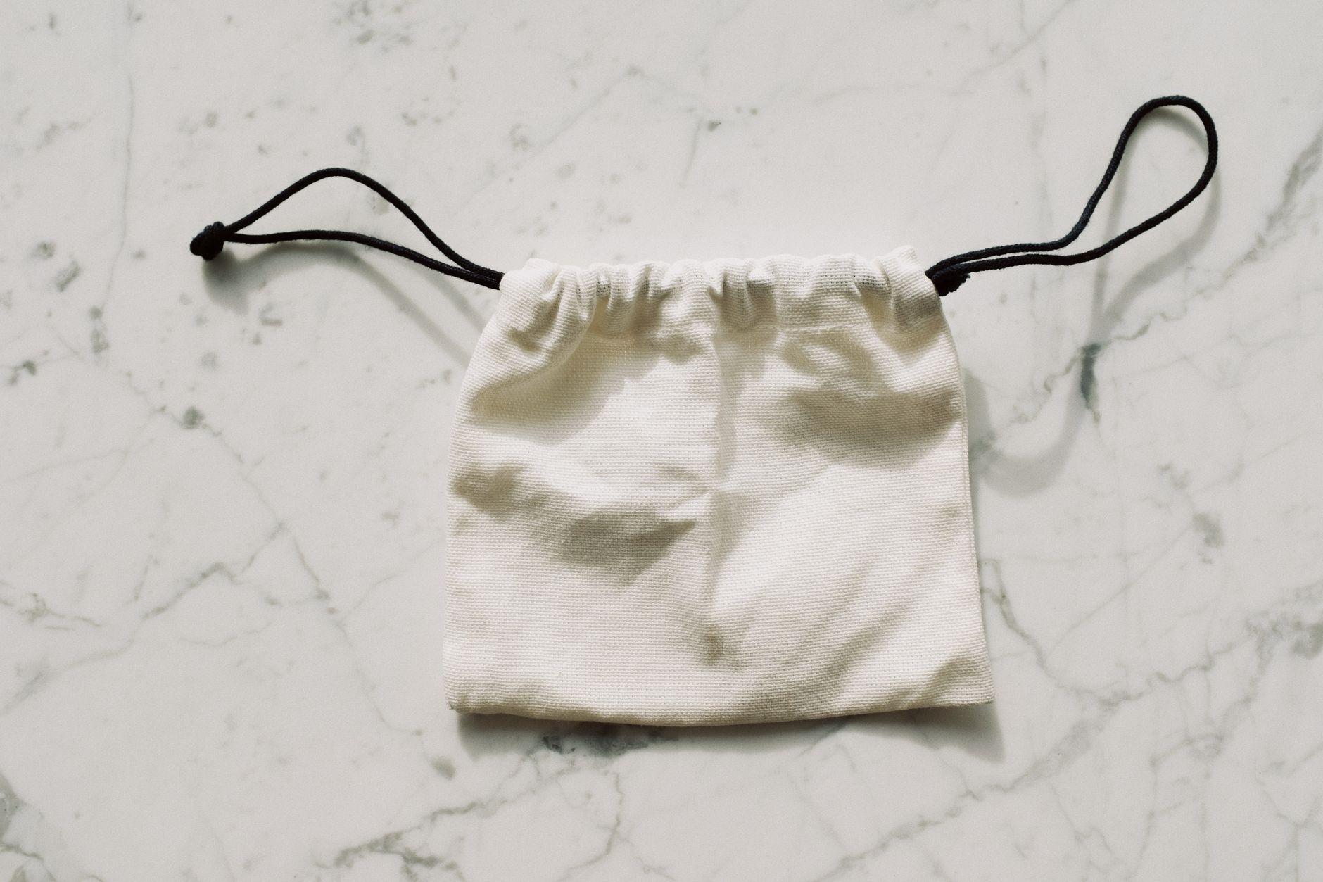 刺し子作家の副業2026｜布小物を作って販売し稼ぐ始め方と単価設定