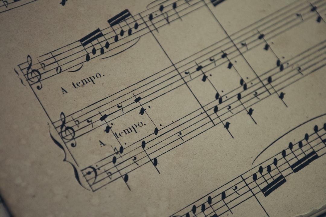 楽譜作成・作詞が続かない理由の多くは、単価ではなく1曲あたりの手戻り