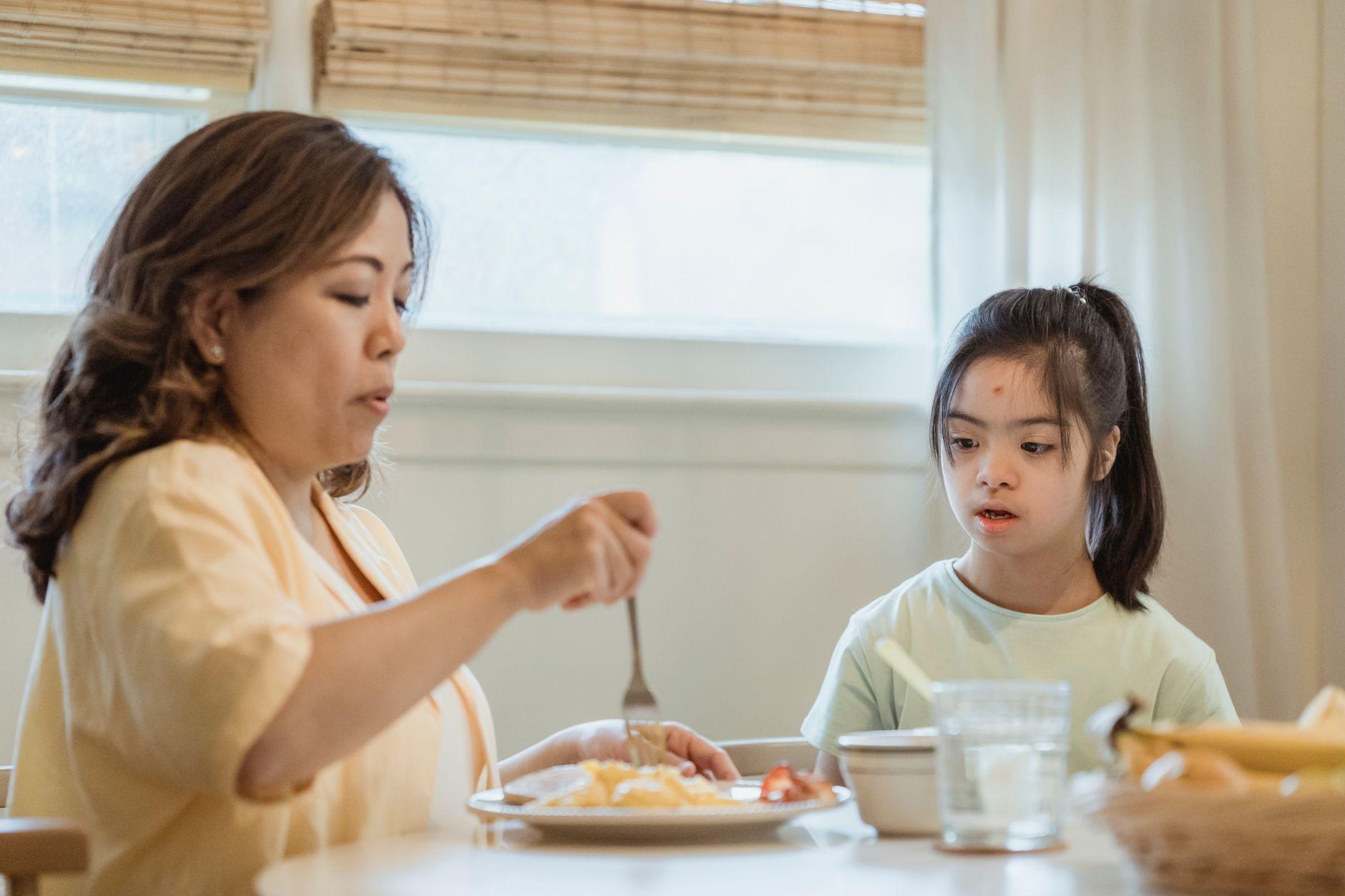 子育てしながら特別支援学校で働く｜シフトの融通と、頼れる制度