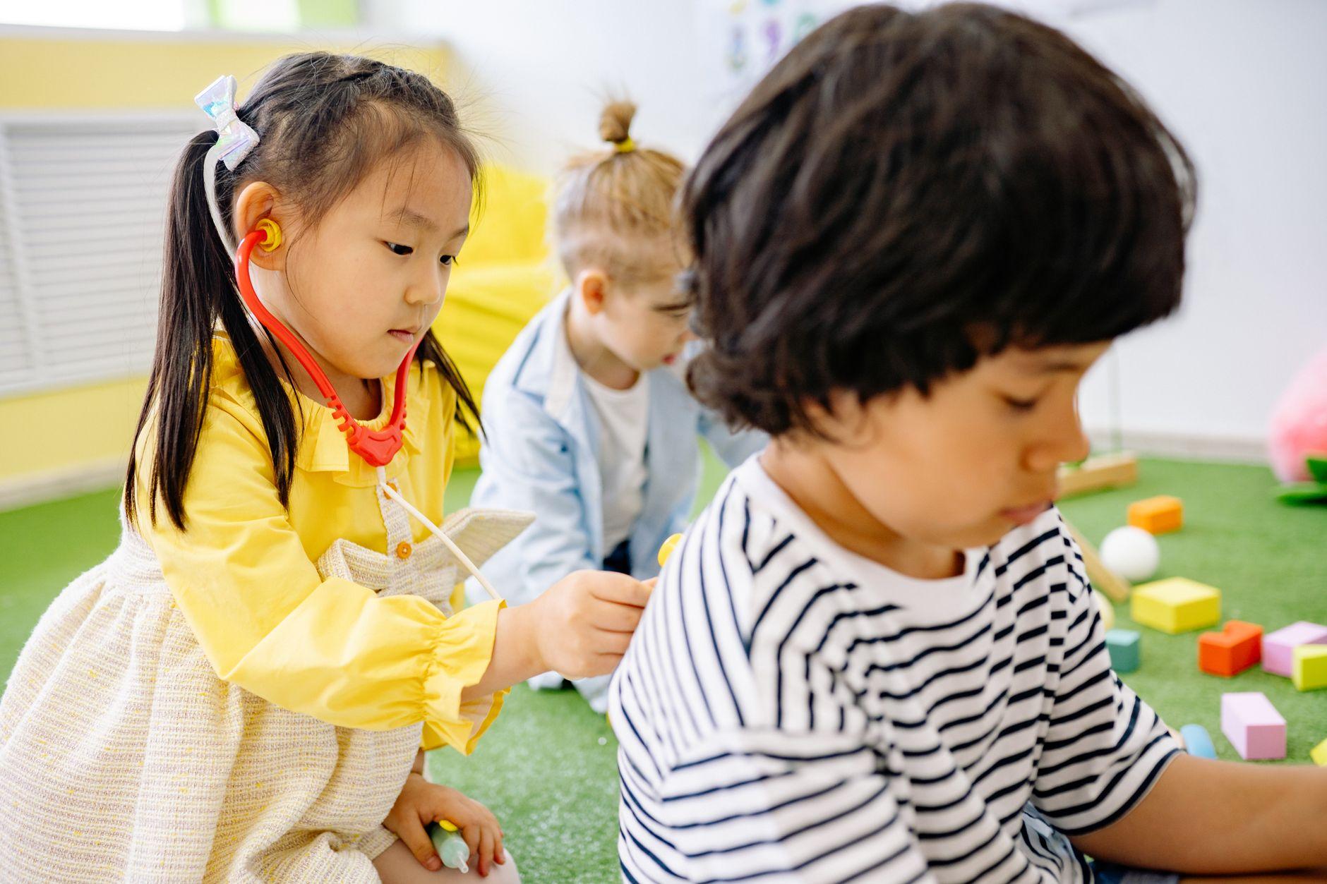 保育園・幼稚園のホームページ制作費用｜入園案内つきの料金相場と依頼の流れを解説