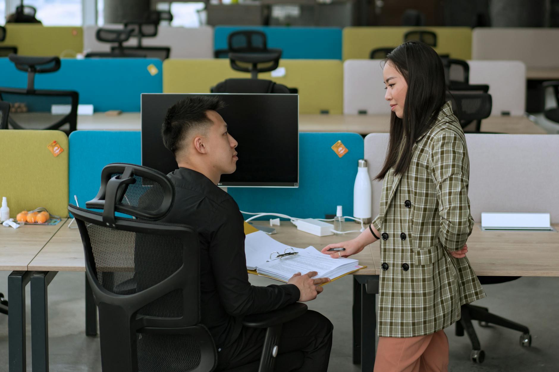 憧れの【weworkとは】？月額料金に見合う価値とフリーランスが人脈を広げるための活用法