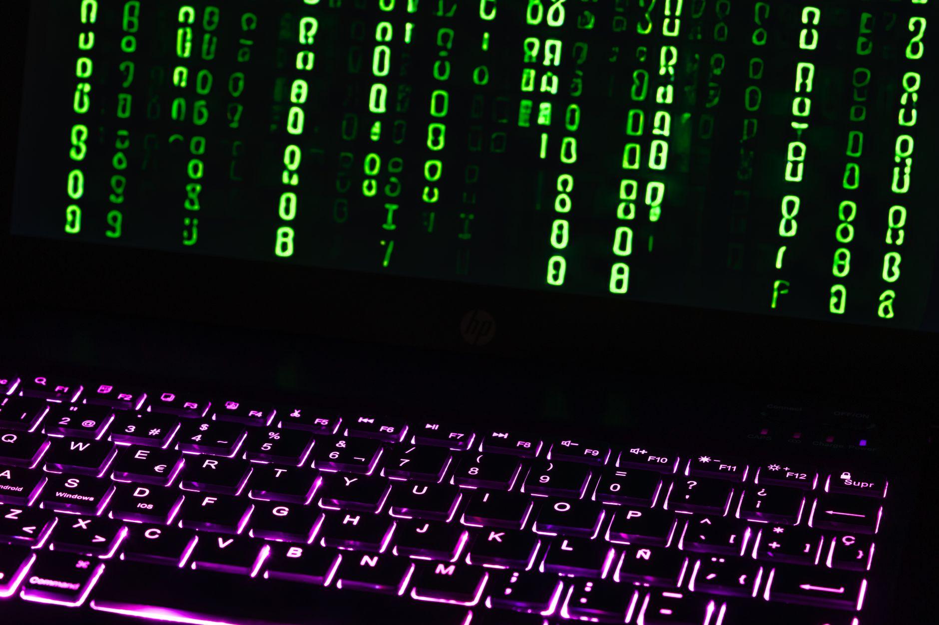Xcodeとターミナルの関係と、コマンドラインツールを入れる手順