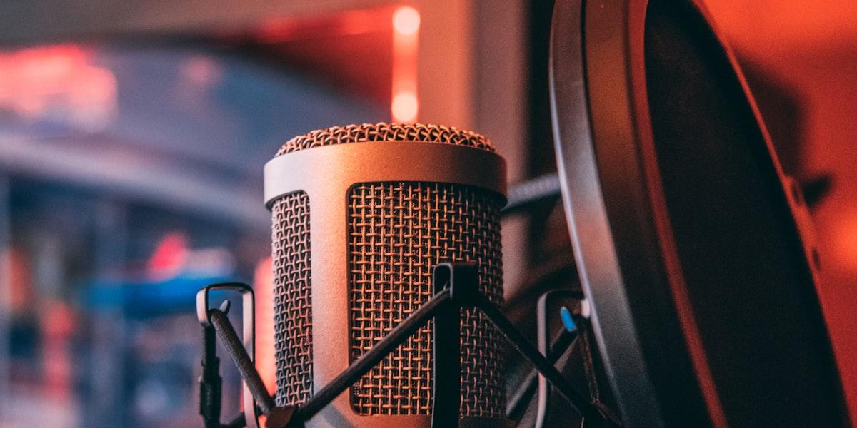 音声編集・音楽レッスンのお仕事