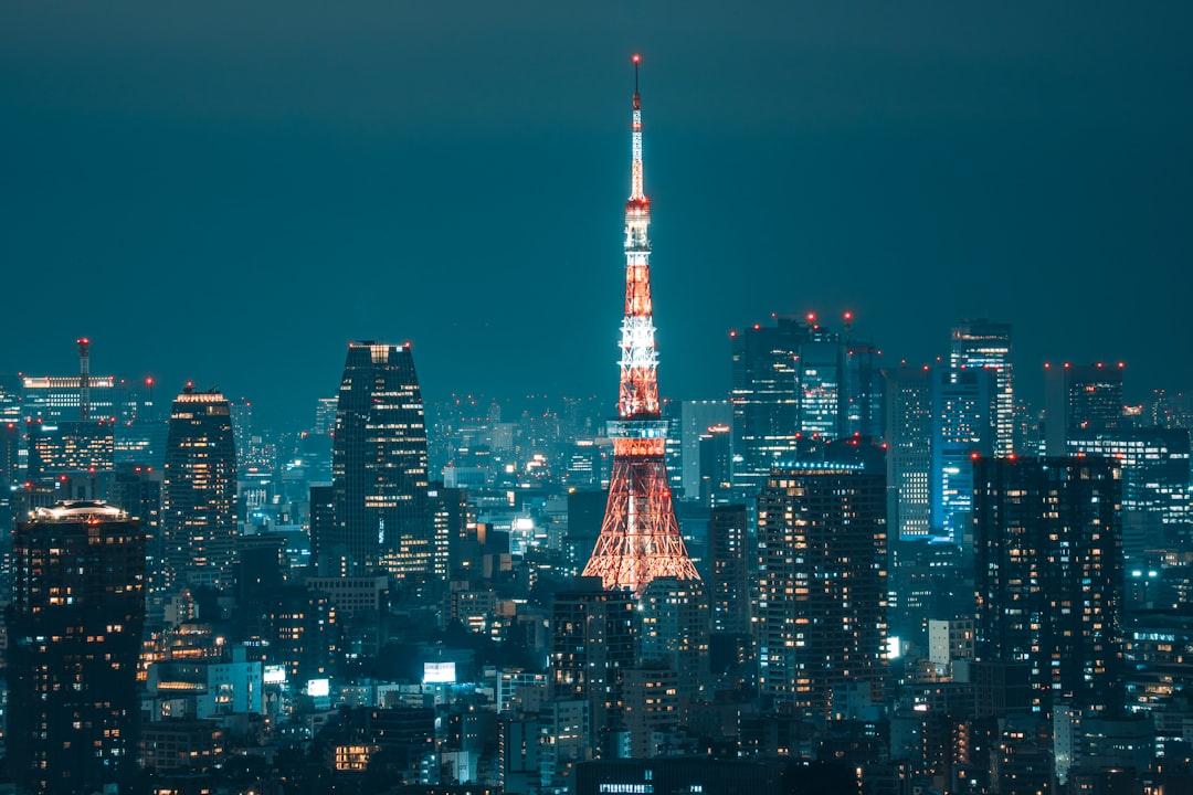 中小企業のデータ分析環境構築|BIツール比較2026|Tableau vs Power BI vs Looker