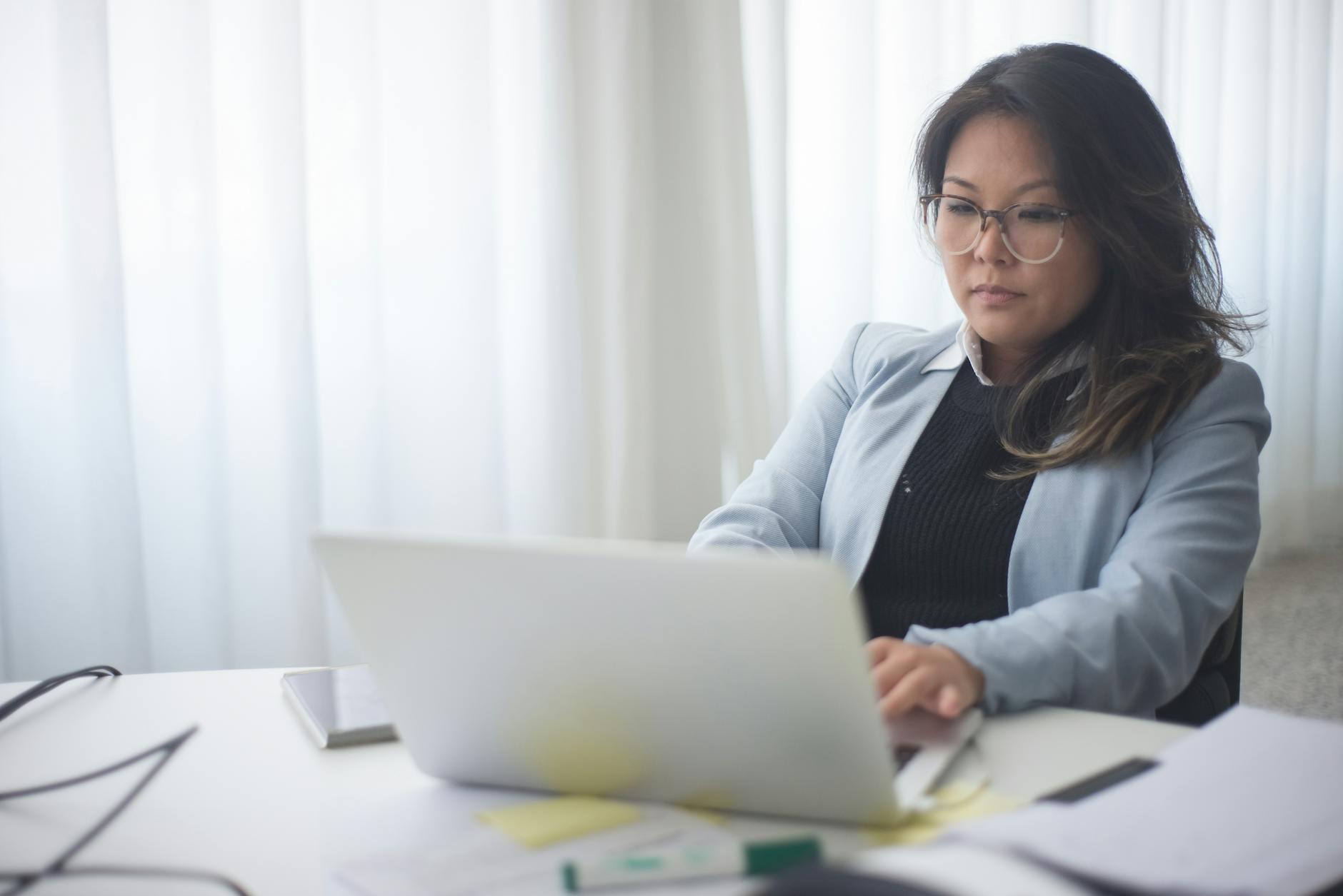 エンジニア デメリット完全攻略!やめとけと言われる闇と失敗しないための戦略