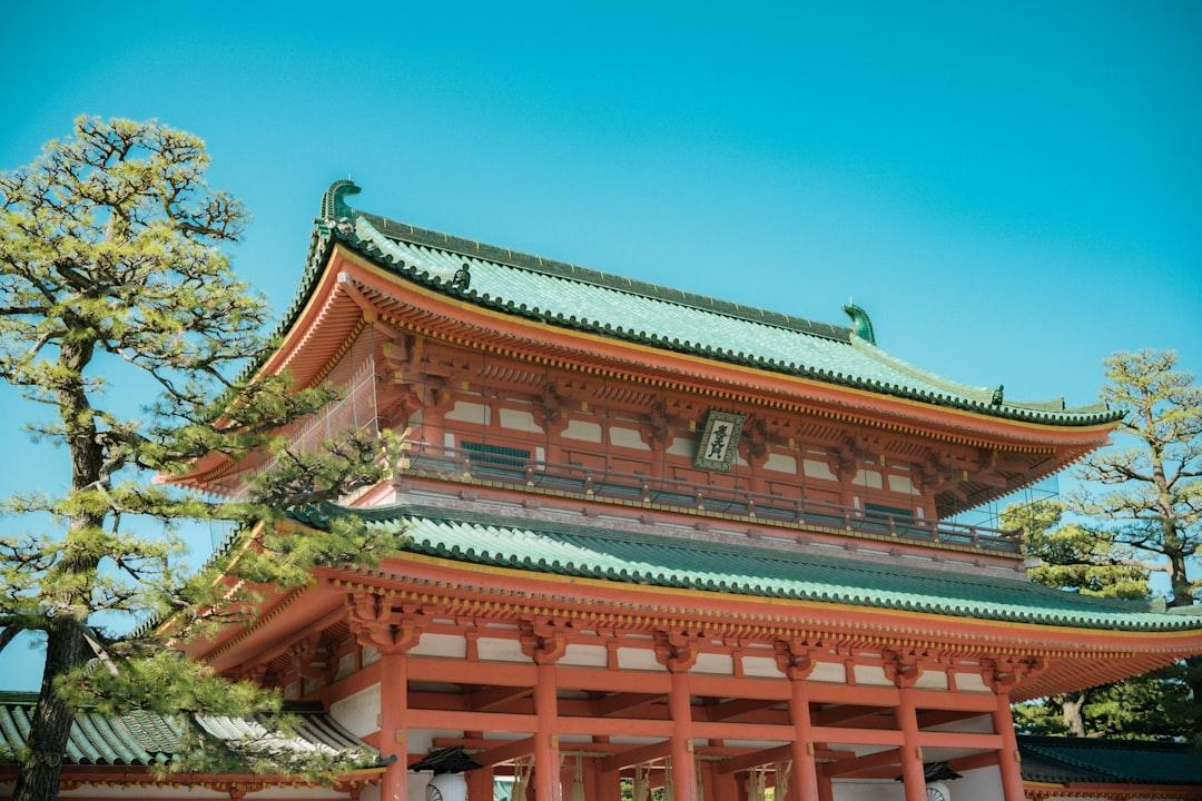 年収2,000万フリーランスの手取り早見表2026|節税の有無で変わる驚きの差