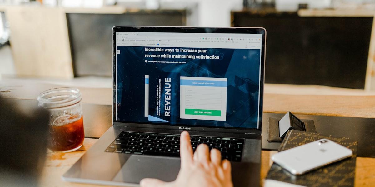 フリーランス夫婦の家計管理|収入が不安定な2人の生活設計