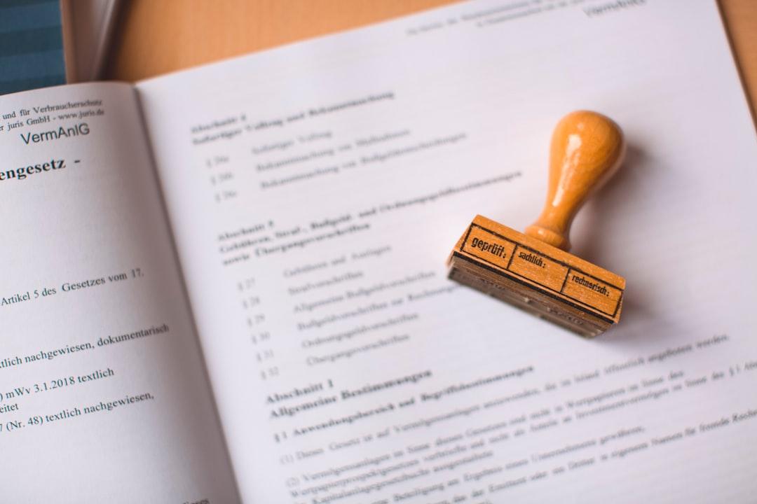 翻訳の在宅で調べ物が止まらないのは発達障害でなく仕組みの問題