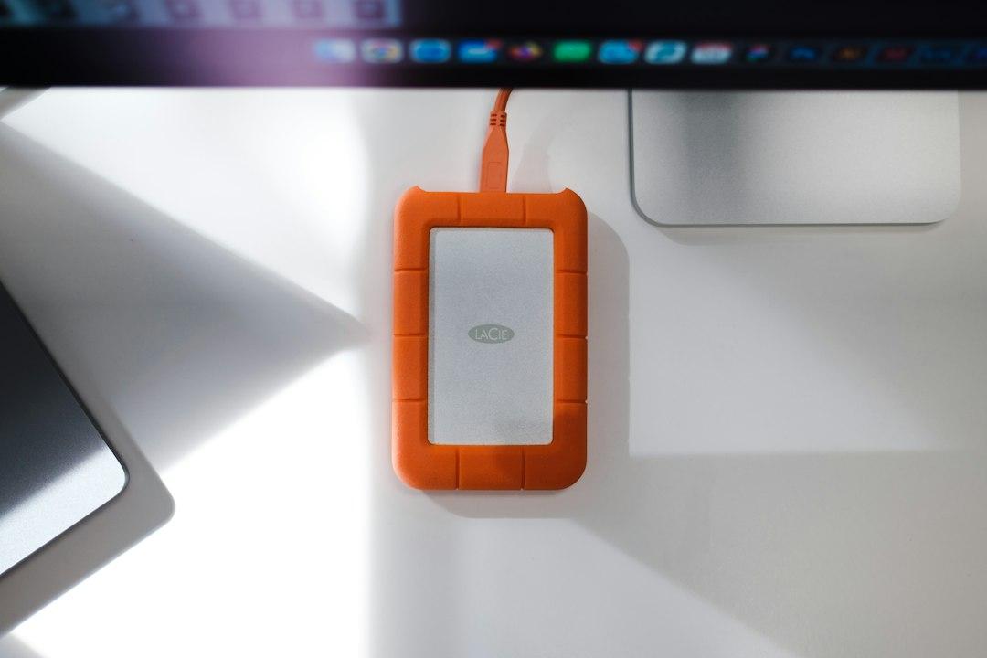 LaCieのHDDがMacで認識しないときの確認手順と、接続まわりの見直し