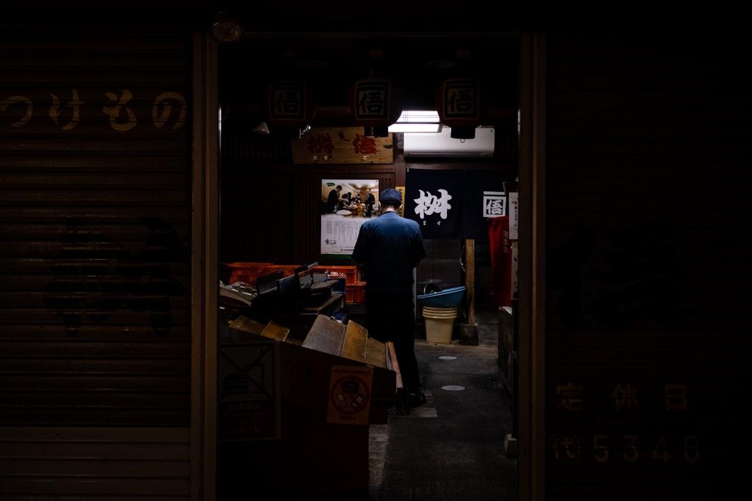 モバイルアプリ開発の現状|FlutterかNativeか【2026年版】