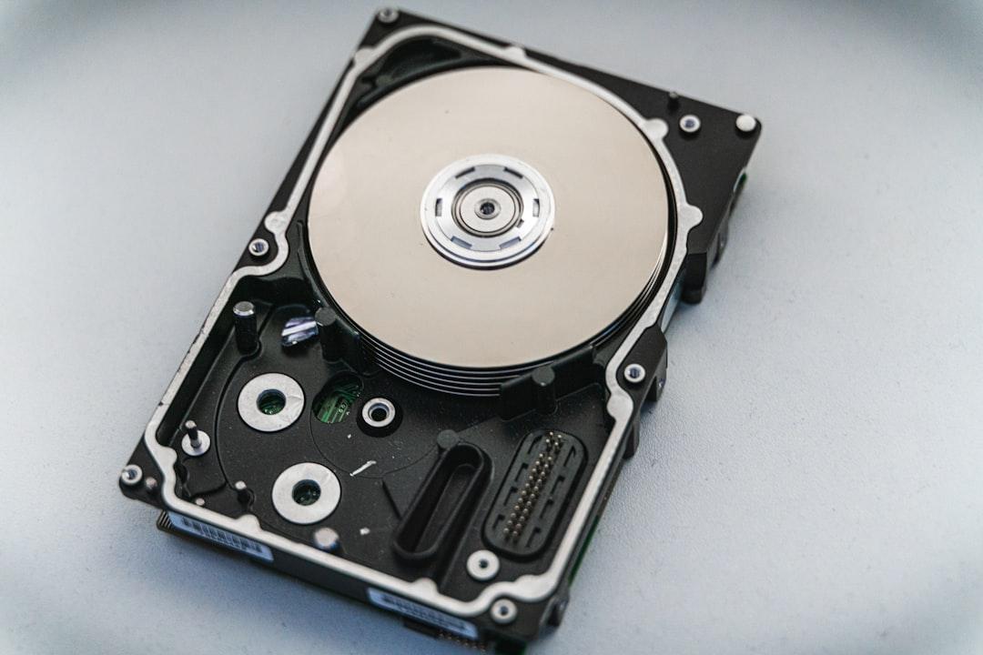 動画の素材データを支給する時の準備|使える形式と渡し方のコツ 2026