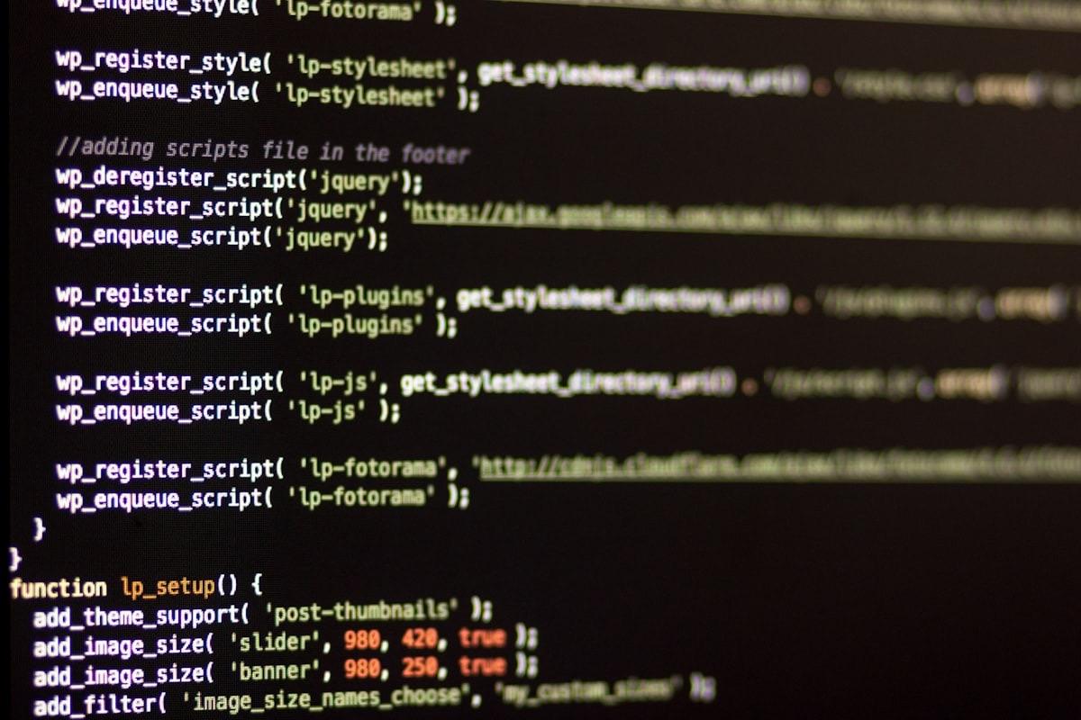 Webサイト制作の外注費用相場|失敗しない発注のコツ【2026年版】