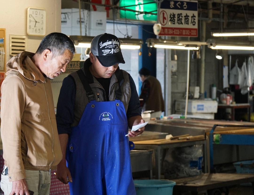介護現場のIT研修成功事例2026|職員の離職率を 40% 下げた教育のコツ